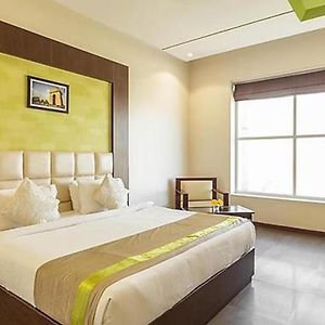Fabhotel Prime Rester Select